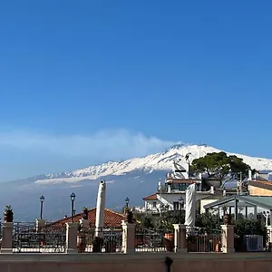 Bella Tao Taormine